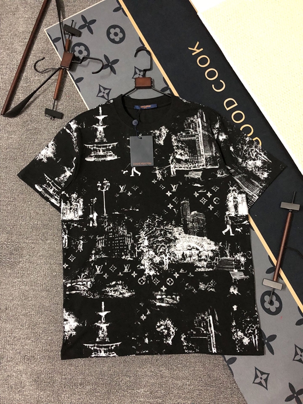 ブランドTシャツ正面デザイン